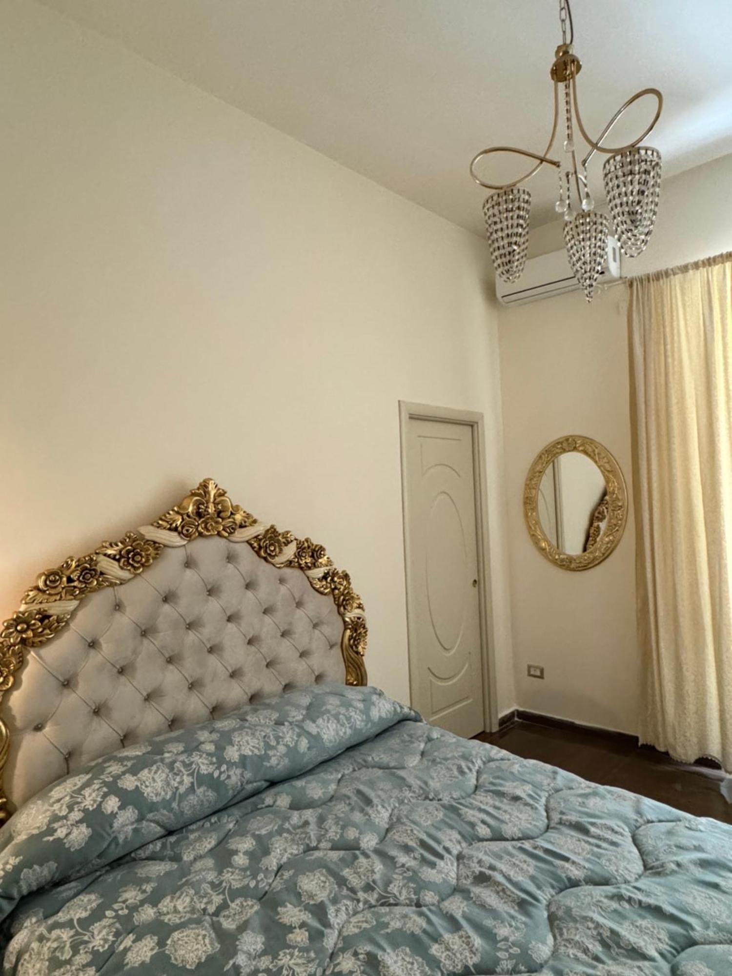 Beb Mariafrancesca Bed & Breakfast Napoli Exterior foto