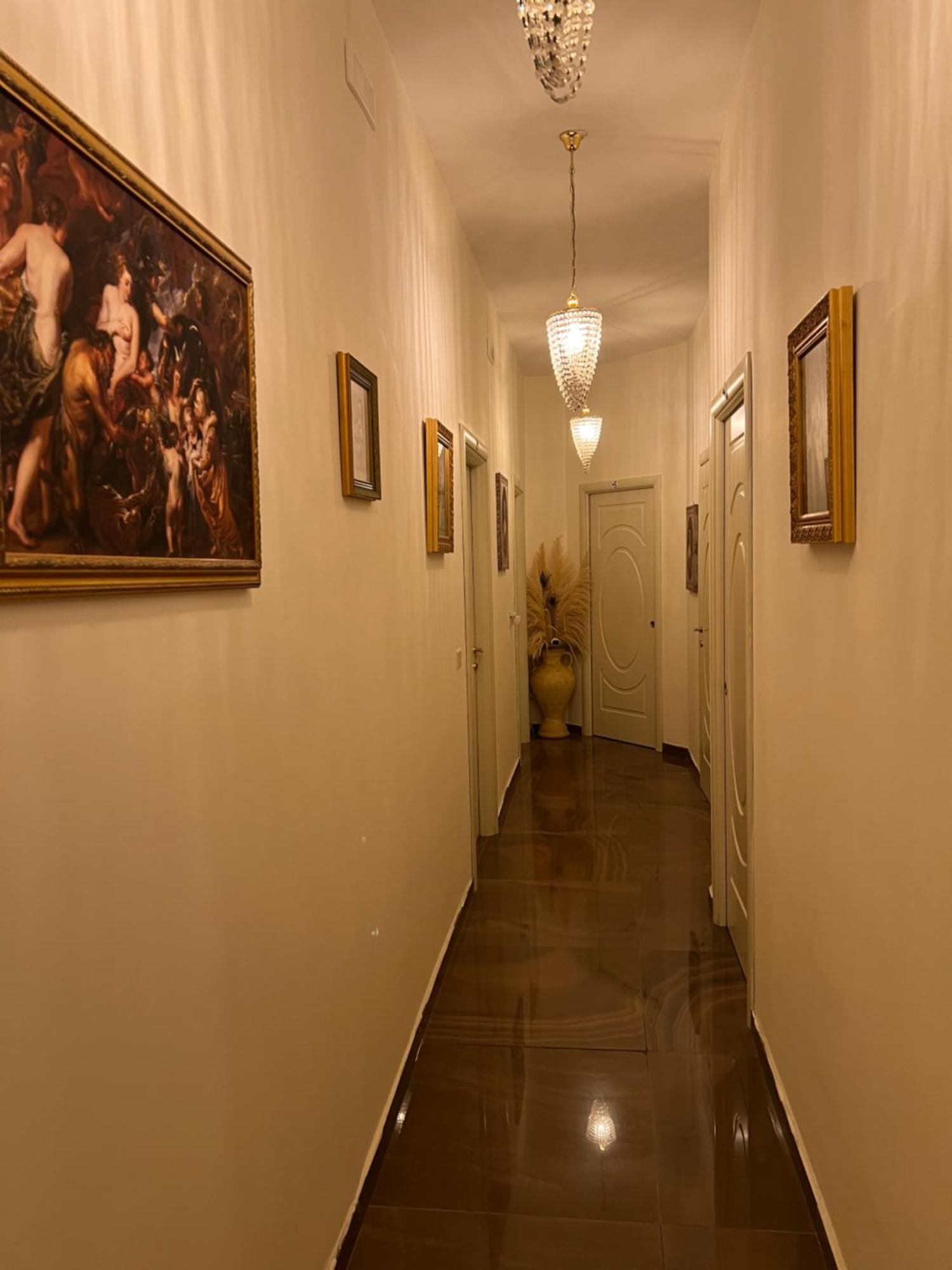 Beb Mariafrancesca Bed & Breakfast Napoli Exterior foto