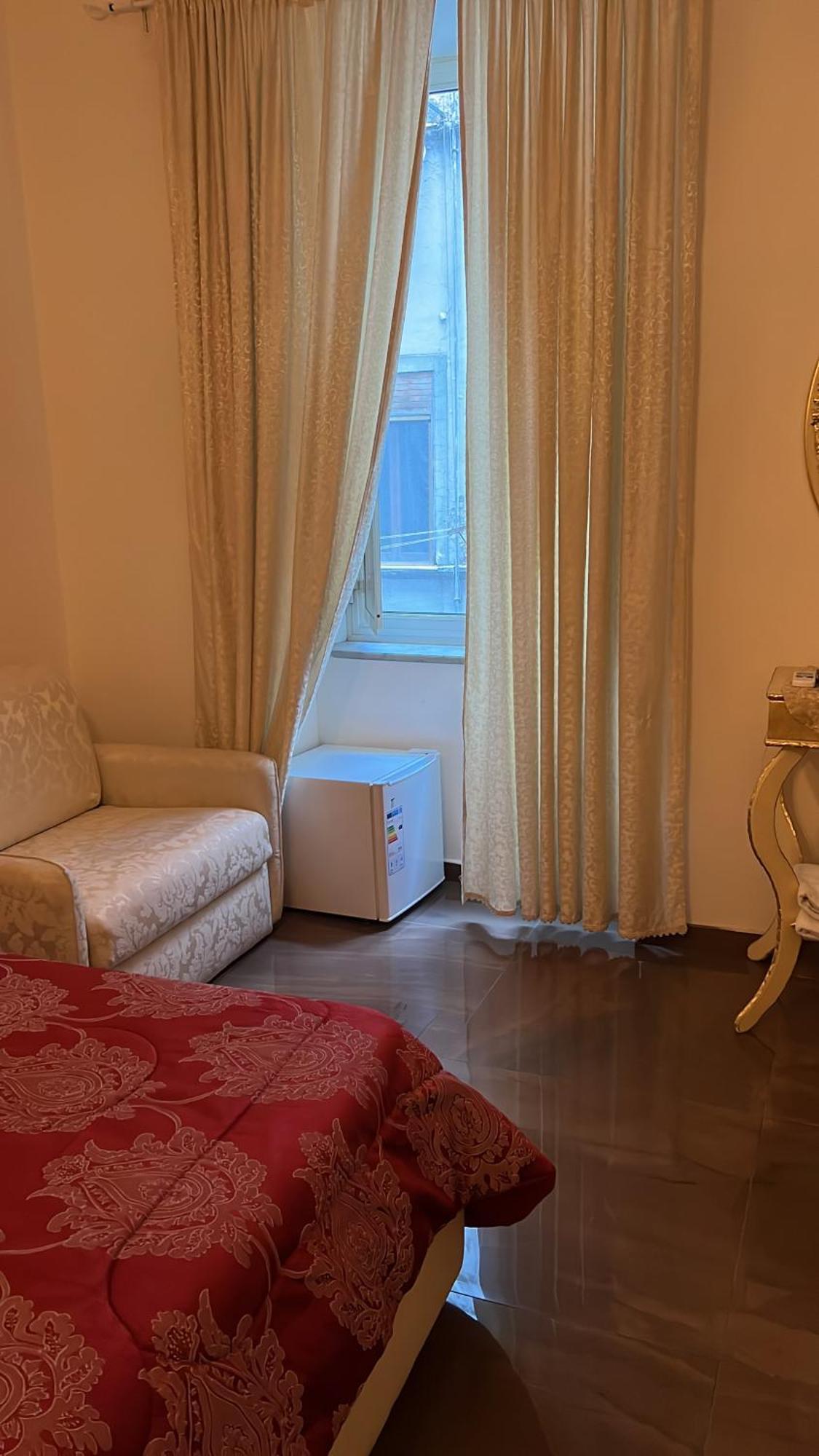 Beb Mariafrancesca Bed & Breakfast Napoli Exterior foto